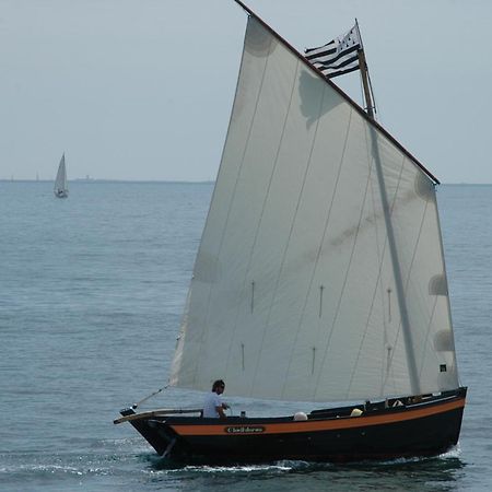 קונקרנו Votre Vue, La Mer, Les Bateaux !!! Wir Sprechen Flieben Deutsch, Touristentipps, We Speak English מראה חיצוני תמונה