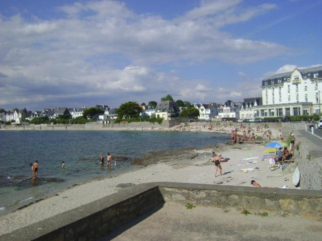 קונקרנו Votre Vue, La Mer, Les Bateaux !!! Wir Sprechen Flieben Deutsch, Touristentipps, We Speak English מראה חיצוני תמונה